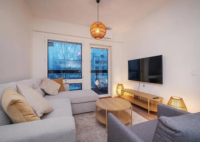 Compact 2Bdr Apartment With Private Sauna