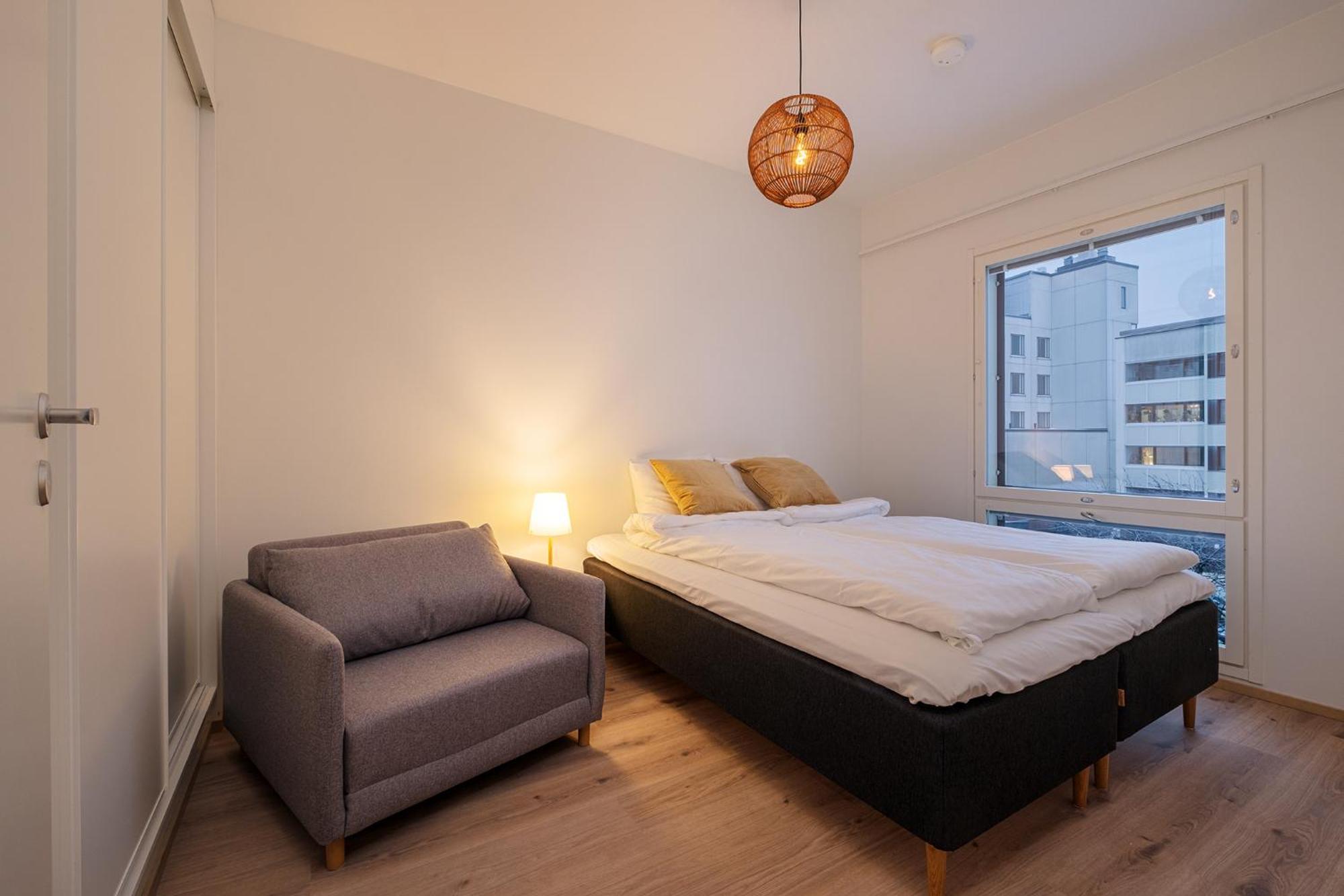 Compact 2bdr With Private Sauna Apartment *